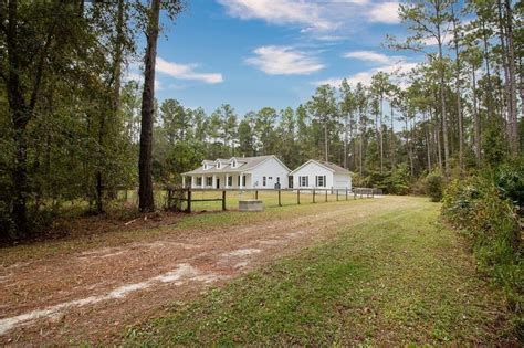 Alachua, FL Real Estate - Alachua Homes for Sale | realtor.com®