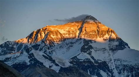 Accidente En El Everest Mueren Cinco Turistas Mexicanos Y Un Piloto Nepalí Al Estrellarse Un