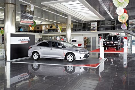 Автомобілі Toyota в наявності в автосалоні офіційного дилера Тойота на ...