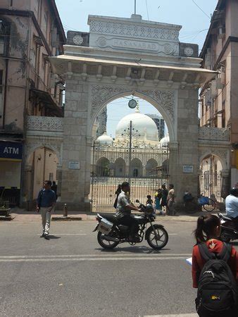 Hasnabad Dargah (Mumbai) - 2021 What to Know Before You Go (with Photos ...