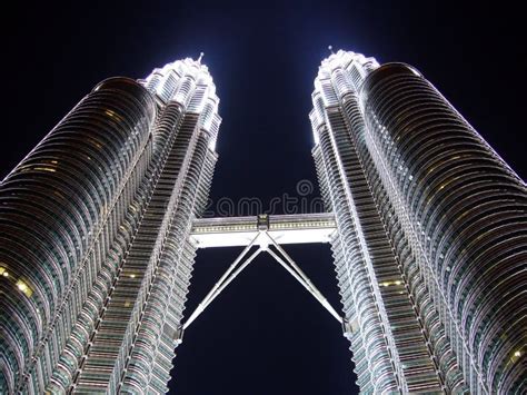 Twin towers at night stock image. Image of glass, asia - 7688535