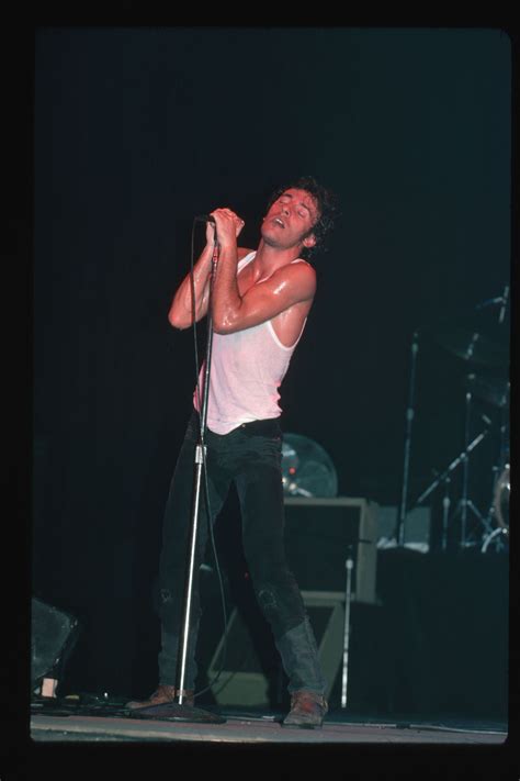 Just 50 Horny Photos Of Bruce Springsteen Artofit