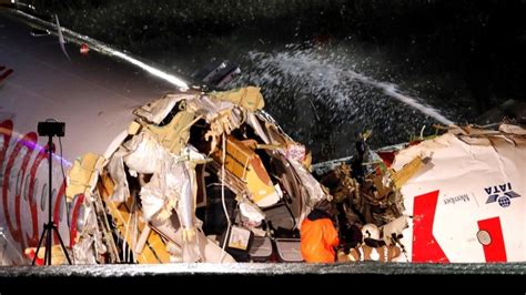 Turkey plane: Three dead, 180 hurt as jet skids off runway in Istanbul ...