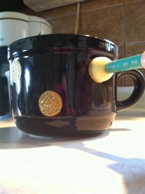 Burlap And Bananas DIY Hot Cocoa Mugs For Your Sweetheart