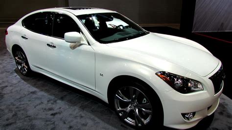 Infiniti Q70 Information And Photos MOMENTcar