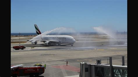 Emirates Fliegt Mit A Nach Nizza Flug Revue