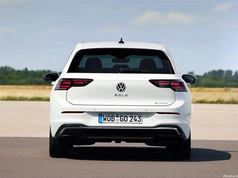 Volkswagen Golf 2024 Une évolution discrète mais réussie Photoscar