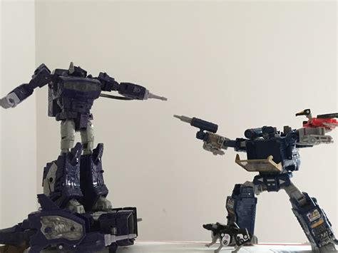 Soundwave vs Shockwave. Battle for the ages (posted on one of the TF fan groups on FB). Who will ...