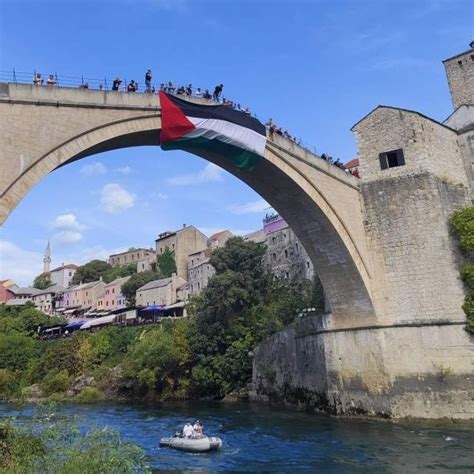 Najve A Zastava Bih Zavijorit E Se Nad Sarajevom Novembra Ins