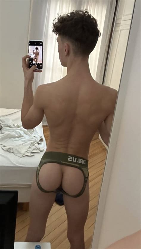 Romeo Twink Moreslendermales On Tumblr