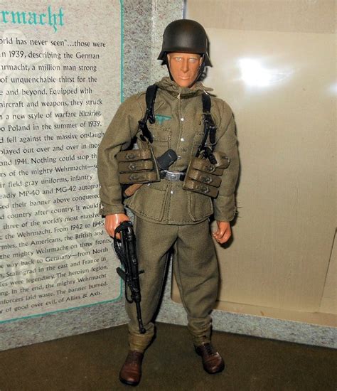 21st Century Toys Ultimate Soldier World War II Wehrmacht 12" Figure ...