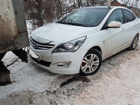 Первое ДТП ну или "Привет, сосед!" — Hyundai Solaris, 1,6 л, 2014 года ...