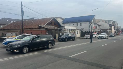 FOTO VIDEO Mai mulți polițiști și jandarmi acum pe strada Victoriei