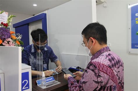 Komitmen Hadirkan Service Excellence Untuk Nasabah BCA Resmikan KCP