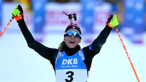 Ruhpolding Poursuite Femmes Lisa Vittozzi S Impose Au Finish Devant