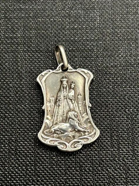 Ancien Pendentif En Argent Massif M Daille Sainte Vierge Marie Et