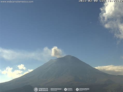 El Volc N Popocat Petl Emite Exhalaciones Minutos De Tremor De