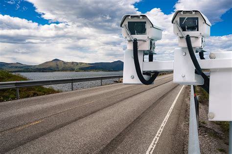 Des Radars Détectant Plusieurs Infractions En Service En 2023