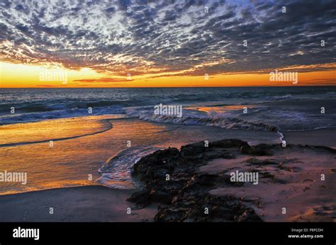 Beach Sunset Perth Western Australia Australia Stock Photo Alamy