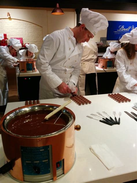 Chocolate Class at Lindt & Sprungli - Mom in Zurich