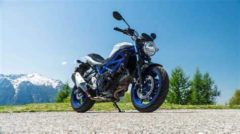 Le Migliori Naked Del Ducati Yamaha Aprilia In Video