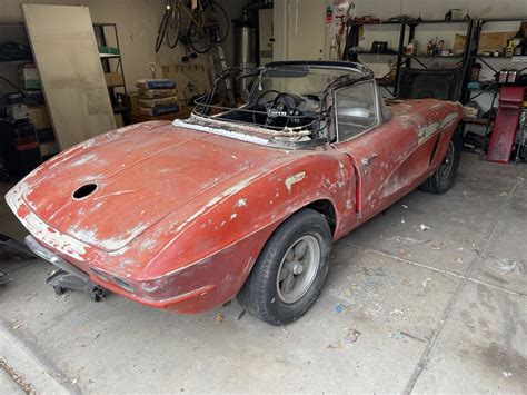 Classic Corvette Restoration: 1962 C1 Model Unearthed - DAX Street