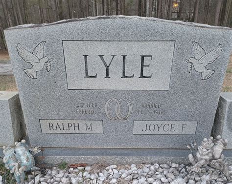 Joyce Faye Vaughan Lyle 1943 2004 Memorial Find A Grave