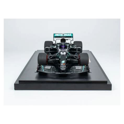 Minichamps 1 12 Mercedes AMG Petronas F1 Team F1 W11 EQ Performance No