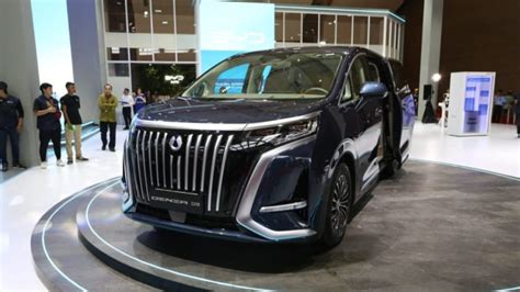 BYD Denza D9 Hadir Di IIMS 2024 MPV Listrik Yang Bikin Toyota Alphard