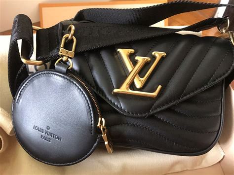 Lv New Wave Multi Pochette Review Semashow