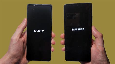 Sony Xperia 1 III Vs Galaxy S21 Ultra 5G Speed Test Speakers Battery