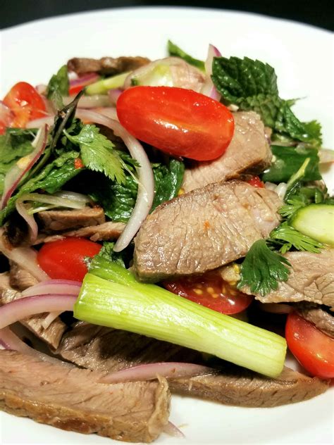 Thai Beef Salad Yum Nua Healthy Thai Recipes