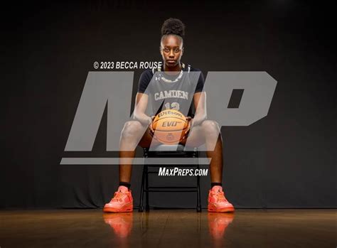 Photo 22 In The 2022 23 Maxpreps Female National Athlete Of The Year