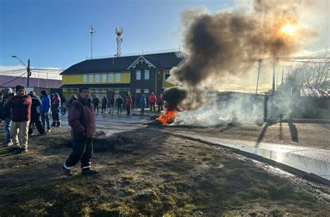 Enfrentamientos Se Produjeron Entre Pescadores Artesanales Y