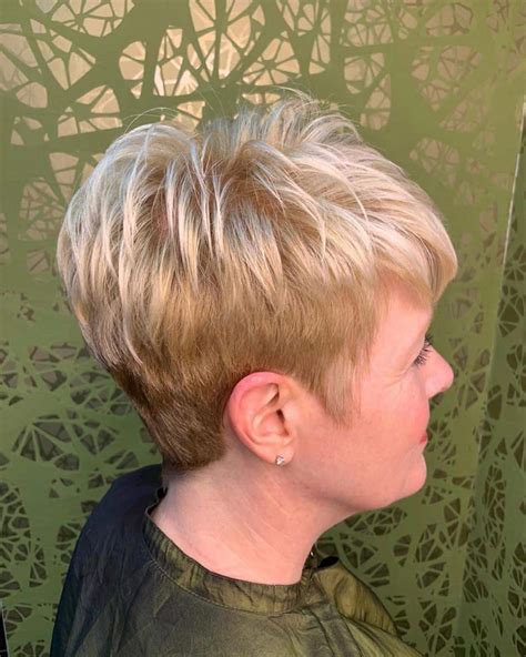 20 Trendiest Pixie Haircuts For Women Over 50