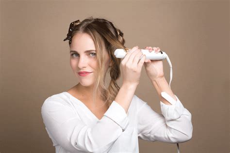 Heres How To Get Bouncy Beachy Curls With A Flat Iron