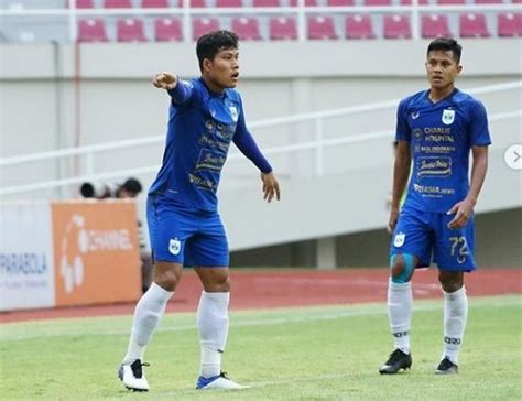 Bek Tangguh Psis Wahyu Hulk Dapat Panggilan Timnas Senior Pertamanews Id