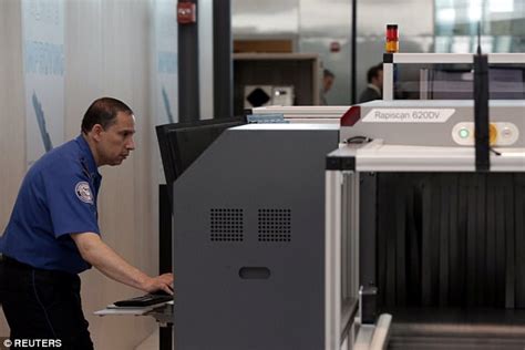 Tsa Testing Out New Screening Procedures At 10 Airports Daily Mail Online