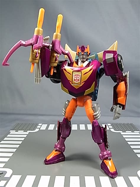 Seibertron Energon Pub Forums Extensive Look At Takara Animated