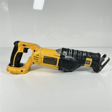 Dewalt Dc385 Variable Speed 18v Cordless Reciprocating Saw Tool Only Ebay