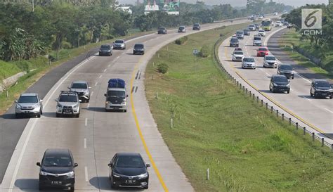 FOTO Tol Cipali Berlakukan Sistem Satu Arah Foto Liputan6