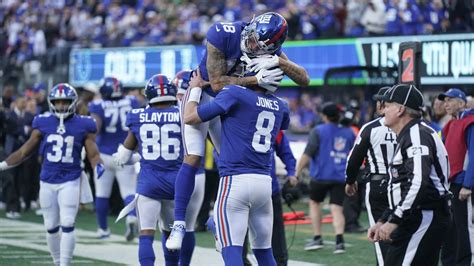 Giants beat Colts to clinch first playoff berth since 2016 - ABC7 New York