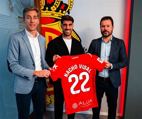 Nacho Vidal Nuevo Jugador Del Rcd Mallorca Rcd Mallorca Web Oficial