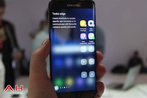 Closer Look At The Samsung Galaxy S7 Edge Features