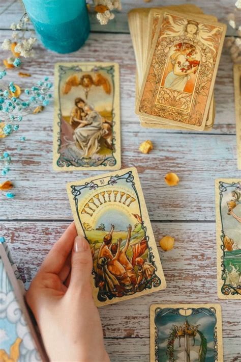 Tarot Vs Oracle Cards Deciphering The Mystical Differences