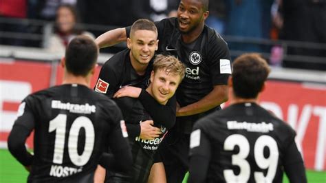 26 Spieltag Eintracht Träumt Nach Sieg Gegen Nürnberg Von Königsklasse Zeit Online