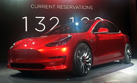 Mashd Mashd Autonews Tesla Unveils Model 3 The Tesla For The Rest