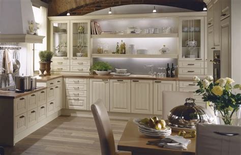 Bílé rustikální kuchyně - návrhy a realizace