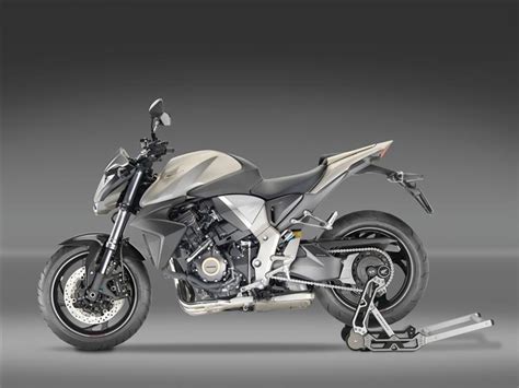 Honda Cb R Review Specs Naked Sport Bike Streetfighter