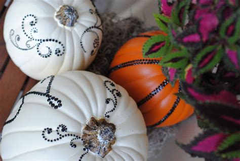 DIY Halloween Decor: Sequined Pumpkins | Making Lemonade